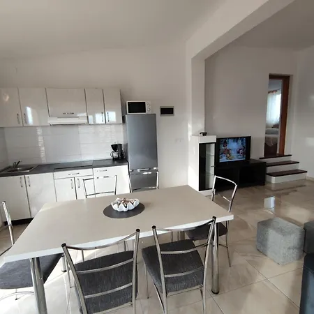 Beba Apartment